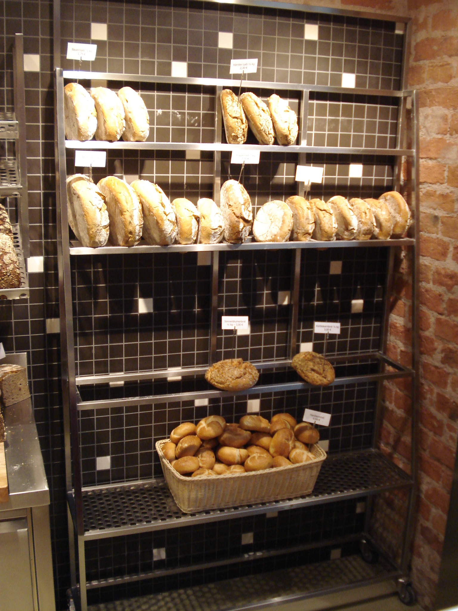 Metallbau-Krebs-Bäckerei-Regale Metallregale